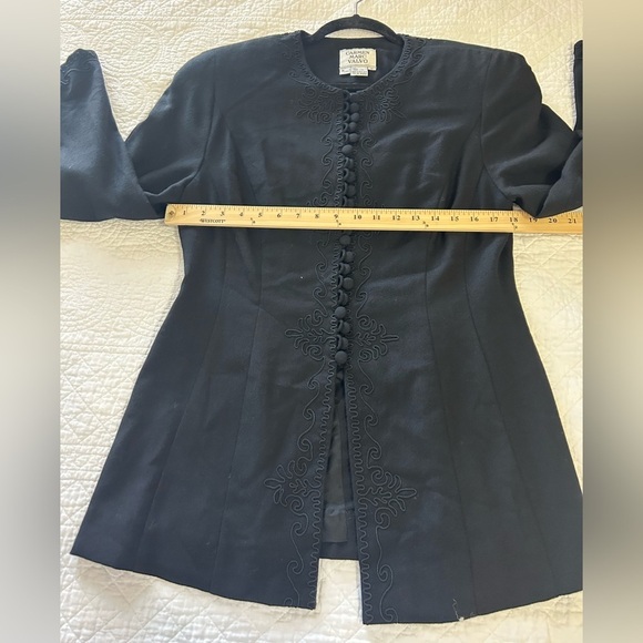 Whimsigoth Carmen Marc Valvo Vintage Embroidered Black Jacket. Size 12. - Picture 7 of 11